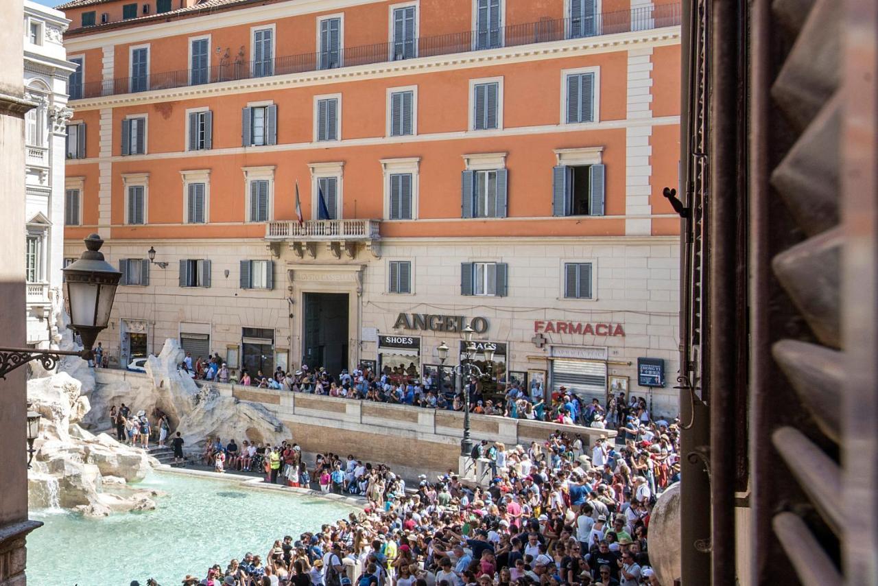 La Finestra Su Fontana Di Trevi - Charming View Daire Roma Dış mekan fotoğraf